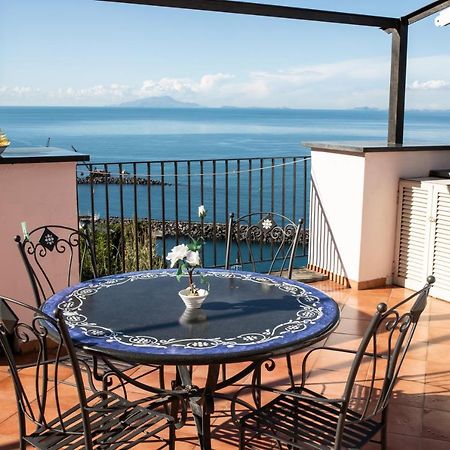 Coral Blue Apartment П'яно-ді-Сорренто Екстер'єр фото